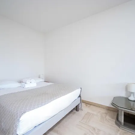 Tiare Furnished Flat Apartment Antibes